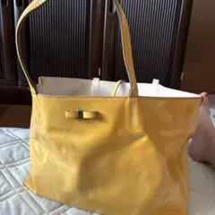 Salvatore Ferragamo ヴァラ トートバッグ エナメルのサムネイル