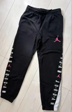 Jordan ブラック スウェットパンツ　140のサムネイル