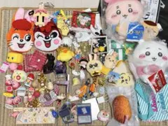 72点　ノンジャンル アニメグッズ 雑貨 ガチャ　ぬいぐるみ　大量まとめ売り 72点 ノンジャンル アニメグッズ 雑貨 ガチャ ぬいぐるみ 大量まとめ