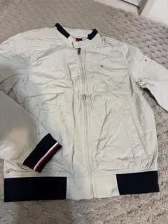【極美品】トミーヒルフィガー ナイロンジャケット 白 S