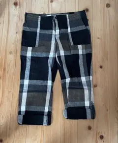 リネン製黒とグレーのチェック柄クロップドパンツ