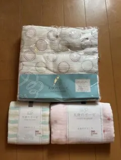 天使のガーゼ おくるみ フェイスタオルセットのサムネイル