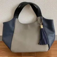 みかん様専用　タッセル付きグレー/ネイビー ハンドバッグ、ショルダーバッグのサムネイル