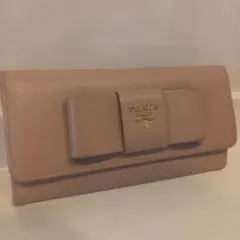 PRADA ピンクレザー 長財布 リボン付き