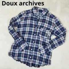 美品　Doux archives チェックシャツ 長袖 綿100％風 青系のサムネイル
