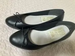 ラウナレアバレエ Launa lea ラウンドトゥヒールバレエシューズ　23㎝のサムネイル