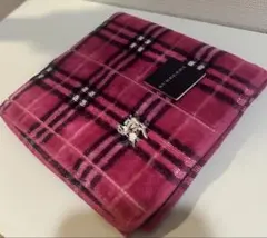 【新品未使用、タグ付き】BURBERRY ピンク チェック タオルハンカチ