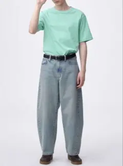 GU ✴︎ バレルレッグジーンズ 33inch