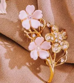 桜 フラワー ブローチ ラインストーン ゴールド 入学式 卒業式 セレモニー