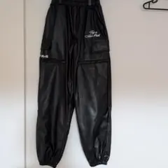 最終価格！！☆ANAP　R＋S☆2WAYブラックレザーカーゴパンツ キッズ用