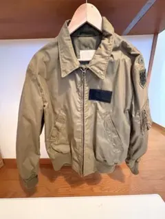 オリーブドラブ MA-1 ミリタリージャケット