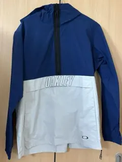 オークリー　ジャンパー