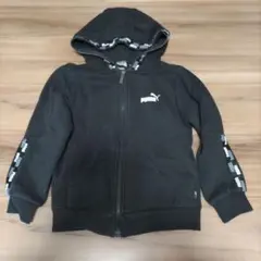 PUMA ブラック パーカー 130サイズ