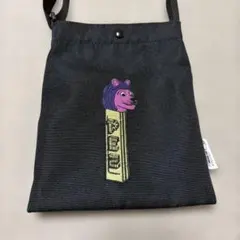 PEZ ペッツ サコッシュ ブラック