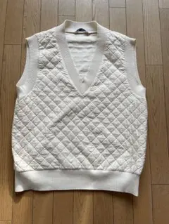 ZARA キルティング ホワイトベスト Mサイズ