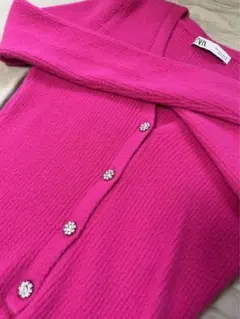 ⭐︎ZARA ビジューボタンニットカーディガン