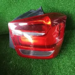 カバー割れアリ F31 BMW 320D ツーリング 純正LED左テールライト