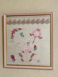 【ハンドメイド刺繍作品】『ロココスタイルと王妃』choucho musubi