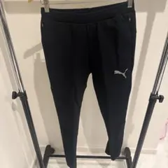 PUMA ブラック ジャージパンツ
