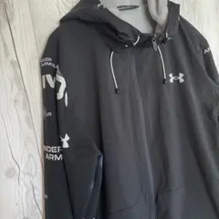 Under Armour ブラックウィンドブレーカー Lサイズ