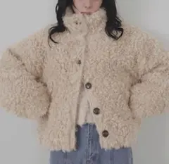 新品タグ付　LIAN プードルファーブルゾン アイボリー