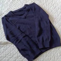 【ベルメゾン】GITA Vネックスクールセーター 紺 120 サイズ