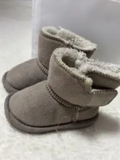 ベビー　ムートンブーツ