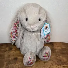 jellycat Bashful Curlie Bunny 日本限定 激レア - メルカリ