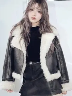 MURUAヴィンテージライクショートフェイクムートン/ブラウン