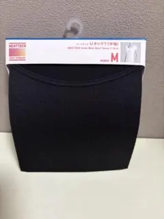 ユニクロUネックTシャツ　半袖　ブラック