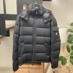 Moncler ダウンジャケット フード付き ダークグレー