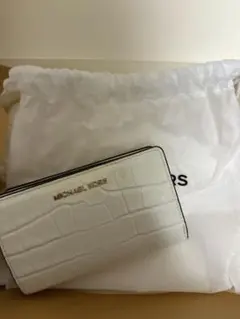 MICHAEL KORS ホワイト二つ折り財布