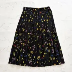 ZARA ザラ ロングスカート プリーツ 花柄 総柄 S ブラック レディースのサムネイル