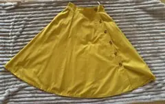 イエローフレアスカート ボタン付き