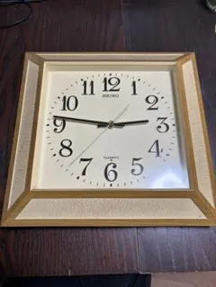 値下げ中!!【新品未使用】SEIKO 掛時計シンプル円形時計 RXK214H 値下げ中!!【新品未使用】SEIKO 掛時計シンプル円形時計 RXK214H