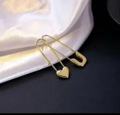 ゴールドメッキ ハート 安全ピン ピアス