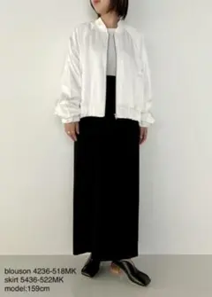 CHIGNON サテン中綿ブルゾン ライトカーキ