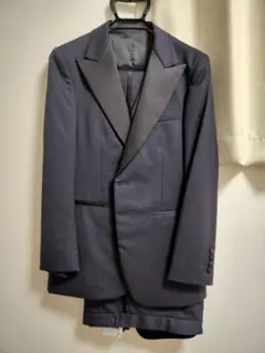 【美品】タキシード 新郎 結婚式 トリートドレッシング　濃紺