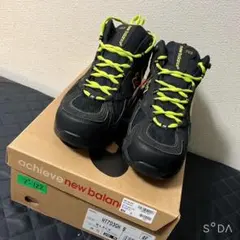 【未使用】ニューバランス MT703GH B 26.5cm（プー122）のサムネイル