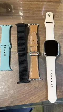 アップルウォッチ シリーズ 7 45mm スターライト　セルラー