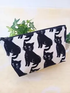 Item thumbnail for item 52267244-6dfb-47c2-ab1d-ce5585148162