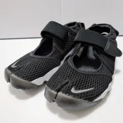 【極美品】ナイキ エアリフト スポーツサンダル 足袋 ブラック 23.0cm