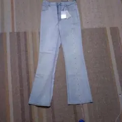 フレアデニム Lサイズ ライトブルー