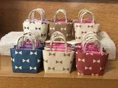 Item thumbnail for item 5b80814b-fc52-4e1b-b6c6-7f378bc8170d