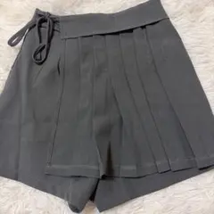 GRL グレー プリーツ ショートパンツ リボン付き