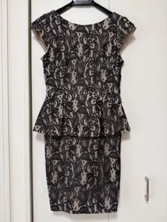 デュラスアンビエント　ペプラムレースドレス