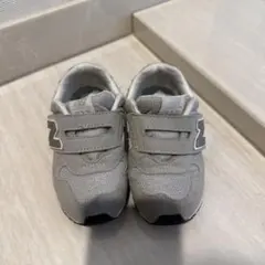 ニューバランス　スニーカー　15.5cm