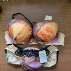 Fairy 花柄 B75 ブラジャーショーツセットМサイズのサムネイル