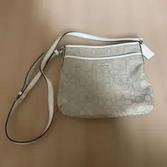 COACH ベージュ ショルダーバッグ