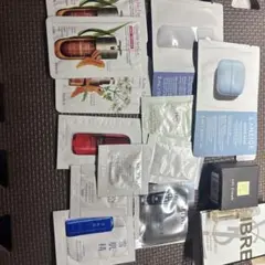 コスメ　試供品　イブサンローランの香水の試供品付き